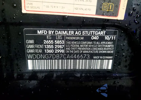 2012 Mercedes-Benz S 550 z USA, uszkodzony, nr VIN WDDNG7DB7CA446673